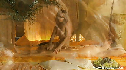प्रक्षेपास्त्र एचडी एचडी सेक्सी मूवी की आंखों में झाँका