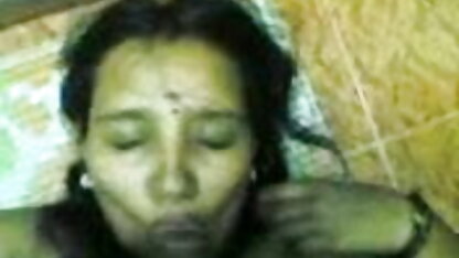 बाथरूम में हॉलीवुड फुल सेक्स फिल्म कुतिया है