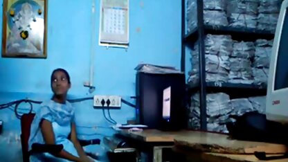 उन्होंने एक लड़की को एक साथ चीर सेक्सी पिक्चर फिल्म हिंदी दिया