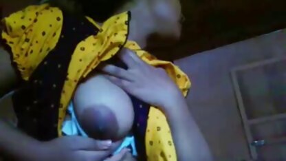 कुत्ते की शैली गृहिणी एक सेक्सी फिल्म वीडियो