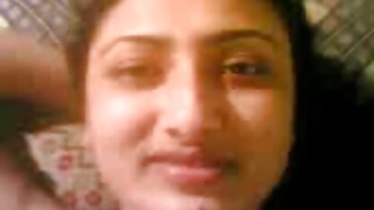 प्रकृति में सेक्सी फिल्म दिखाइए वीडियो में प्यार करने वाले युगल का रोमांटिक सेक्स