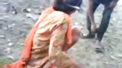 बॉस के साथ सेक्सी फिल्म दिखाइए हिंदी में नकल