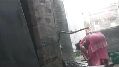 लड़की ने अपने बड़े भाई के साथ सेक्सी फिल्म भेजो सेक्सी एक लड़के को धोखा दिया