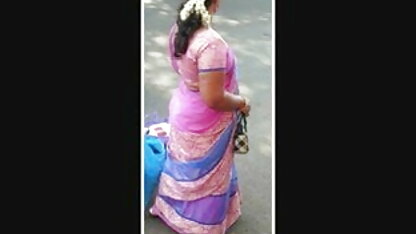 वह बिछाना सेक्स मूवी एचडी में चाहता है