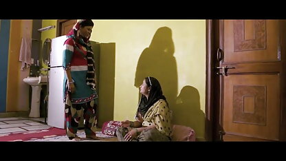 सफाई महिला जैस्मिन सेक्सी हिंदी पिक्चर फिल्म वीडियो जे पैंट में एक निर्माण को जन्म देती है