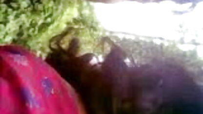 अश्वेत सेक्स सेक्सी फिल्में एंजेला को दो गुड़िया पर खींचते हैं