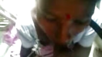 तीन minxes होंठ के साथ लिंग को पॉलिश सेक्स सेक्स सेक्स फिल्म वीडियो में करते हैं
