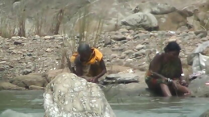 पागल फूहड़ सेक्सी वीडियो हिंदी में मूवी लड़की