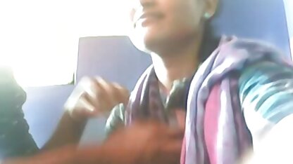 भतीजे ने अपनी सेक्सी मूवी इंडियन मूवी सुडौल चाची की चुदाई की