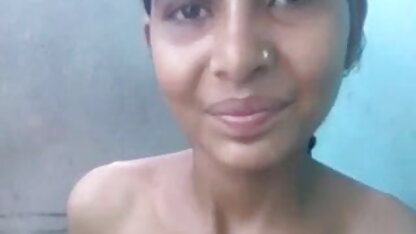 लाल सेक्सी फिल्म वीडियो में बालों वाली कनाडाई क्रिस्टा